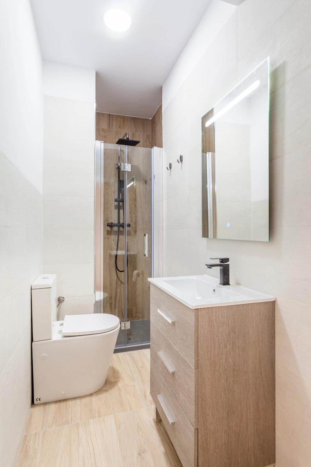 Modern Flat By Mercado Central In Ciutat Vella Valence Extérieur photo